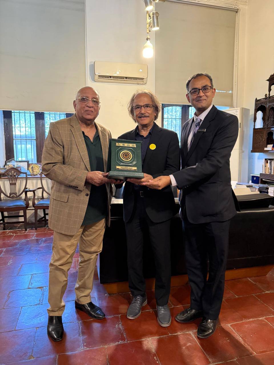 578087015_863657139521142_8361665322915245357_n