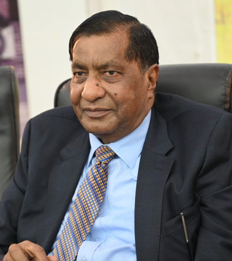 569329990_851890594031130_3062836095856481595_n