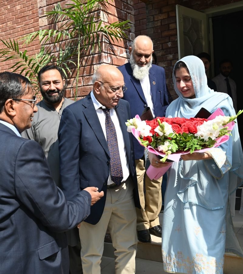 569433865_851886144031575_3657580175987683818_n