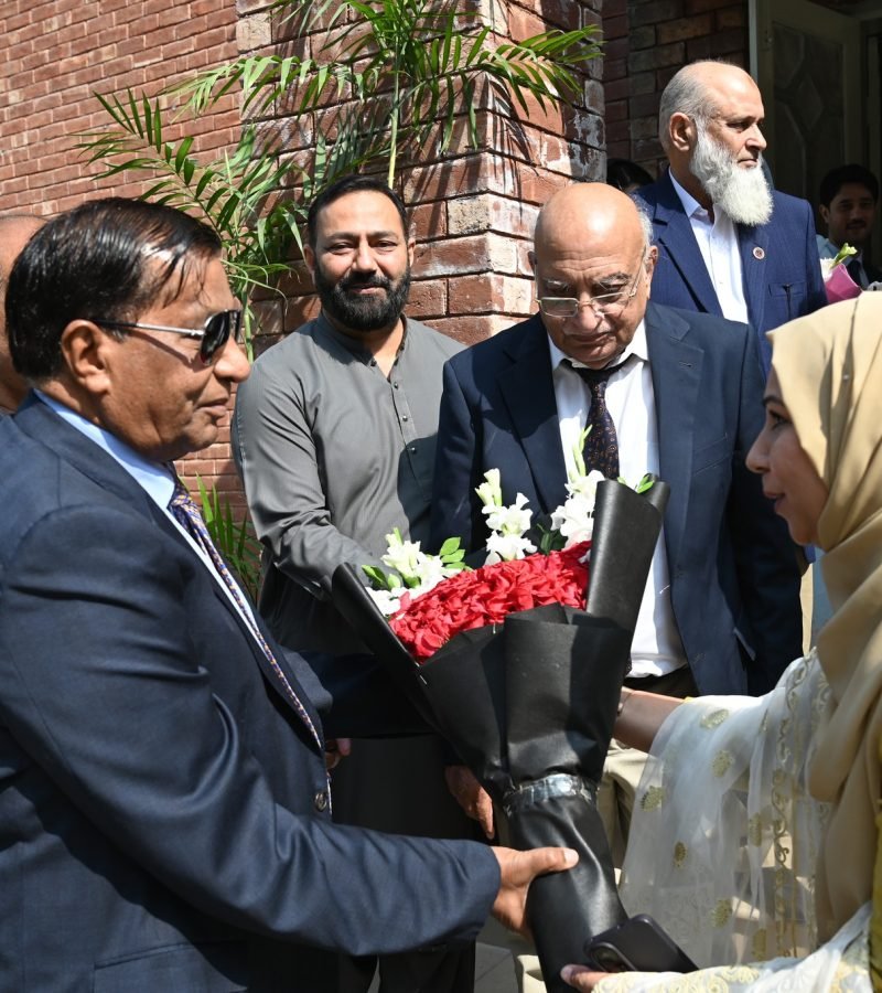 570630113_851886040698252_3577735403994004408_n