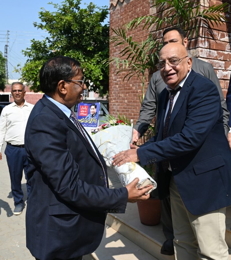 571016702_851885920698264_3395423503331472624_n